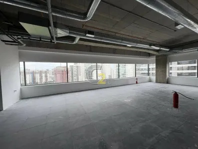 Sala Comercial para alugar, 202m² no Parque Industrial Tomas Edson, São Paulo