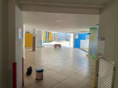 Imóvel Comercial com 8 Quartos para venda ou aluguel, 600m² no Freguesia (Jacarepaguá), Rio de Janeiro