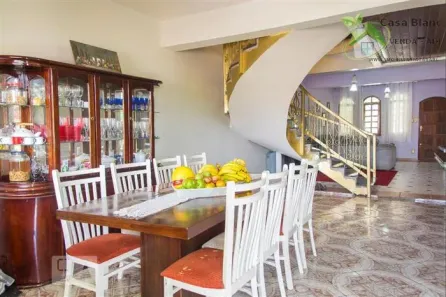 Sobrado com 3 Quartos à venda, 315m² no Vila Vitória, Santo André