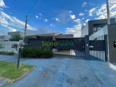 Casa com 3 Quartos para alugar, 70m² no Alto das Grevíleas, Maringá