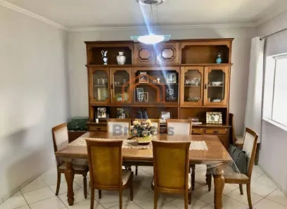 Casa com 2 Quartos à venda, 199m² no Vila Maringá, Jundiaí