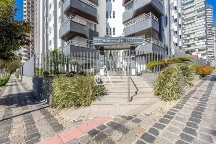 Apartamento com 4 Quartos à venda, 182m² no Água Verde, Curitiba