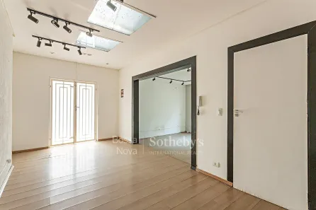 Casa com 2 Quartos à venda, 190m² no Vila Nova Conceição, São Paulo