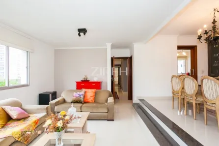 Apartamento com 4 Quartos para alugar, 187m² no Centro, Curitiba