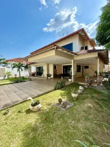 Casa de Condomínio com 5 Quartos à venda, 330m² no Ponta Negra, Manaus