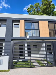 Sobrado com 2 Quartos à venda, 82m² no Santa Lúcia, Caxias do Sul