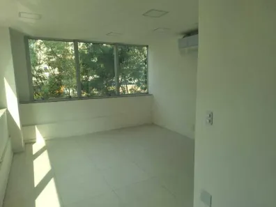 Sala Comercial à venda, 25m² no Pechincha, Rio de Janeiro