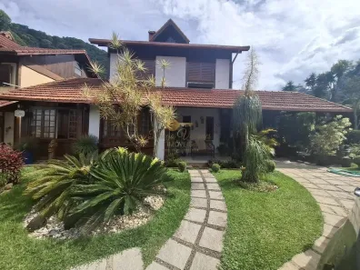 Casa de Condomínio com 4 Quartos à venda, 247m² no Granja Guarani, Teresópolis