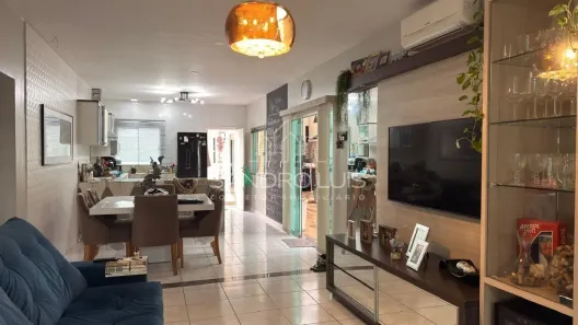 Casa com 3 Quartos à venda, 180m² no São Vicente, Itajaí