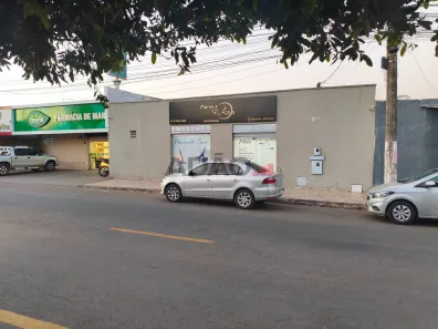 Ponto Comercial à venda, 275m² no Vila Padre Eterno, Trindade