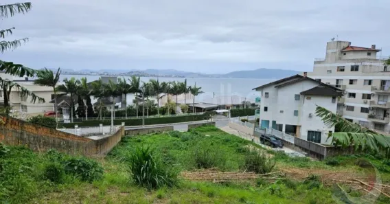 Lote/Terreno à venda, 2420m² no Ponta de Baixo, São José