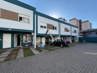 Sobrado com 2 Quartos à venda, 61m² no Charqueadas, Caxias do Sul