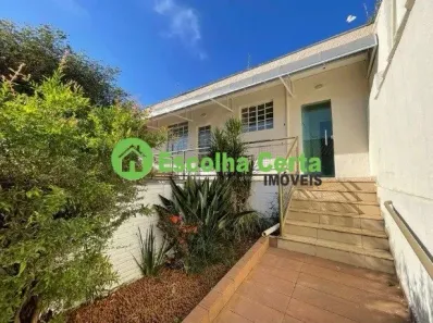 Casa com 4 Quartos à venda, 200m² no Barreiro, Belo Horizonte