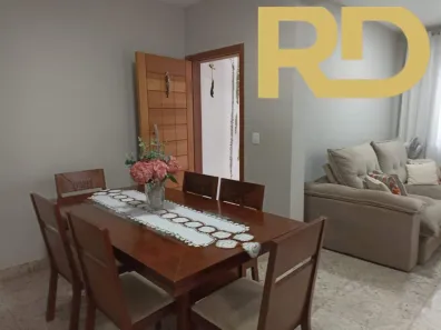 Casa com 3 Quartos à venda, 100m² no Paraíso, Belo Horizonte