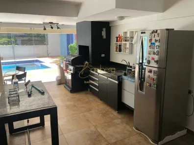 Casa com 4 Quartos à venda, 252m² no Vila Sônia, São Paulo