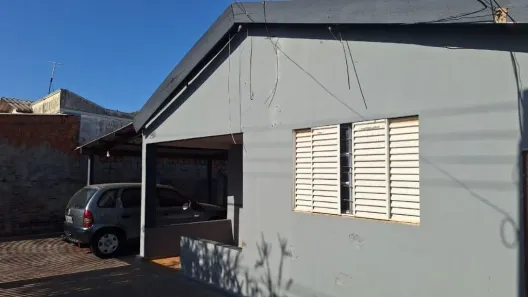 Casa com 2 Quartos à venda, 165m² no Jardim Monte Castelo, Marília