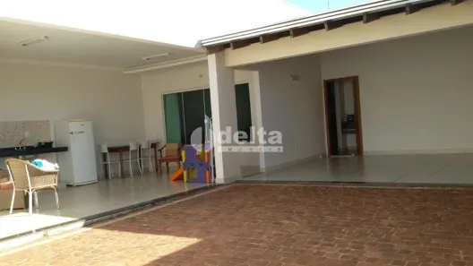 Casa com 3 Quartos à venda, 188m² no Nova Uberlândia, Uberlândia
