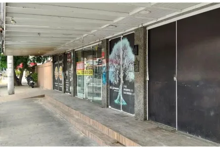 Imóvel Comercial para alugar, 200m² no Palmeiras, Cabo Frio