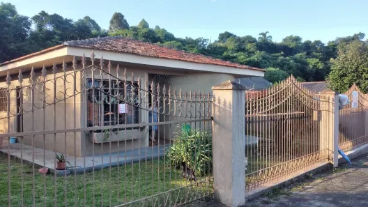 Casa com 3 Quartos à venda, 423m² no Nova Rússia, Ponta Grossa