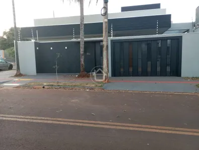 Casa com 3 Quartos à venda, 128m² no Parque Residencial Rita Vieira, Campo Grande