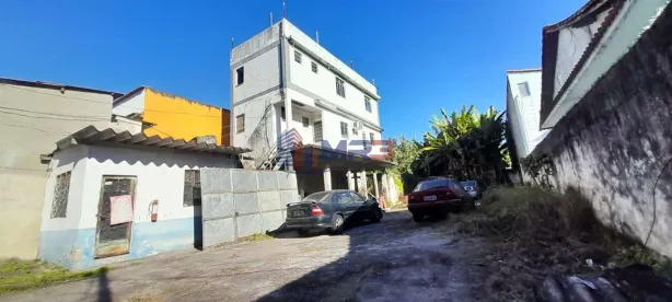 Galpão/Depósito/Armazém à venda, 850m² no Taquara, Rio de Janeiro