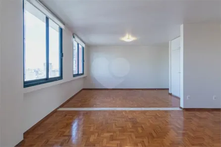 Apartamento com 3 Quartos à venda, 117m² no Cerqueira César, São Paulo