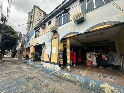 Ponto Comercial para alugar, 447m² no São Brás, Belém