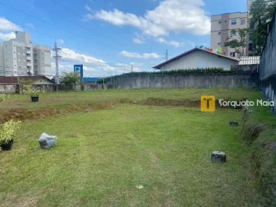 Lote/Terreno à venda, 436m² no Boa Vista, Joinville