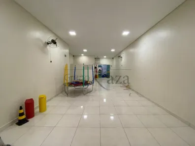 Imóvel Comercial à venda, 115m² no Jardim Santa Júlia, São José dos Campos