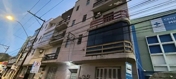 Apartamento com 2 Quartos para alugar, 63m² no Azenha, Porto Alegre