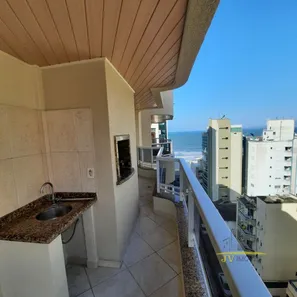 Apartamento com 4 Quartos para alugar, 122m² no Meia Praia, Itapema
