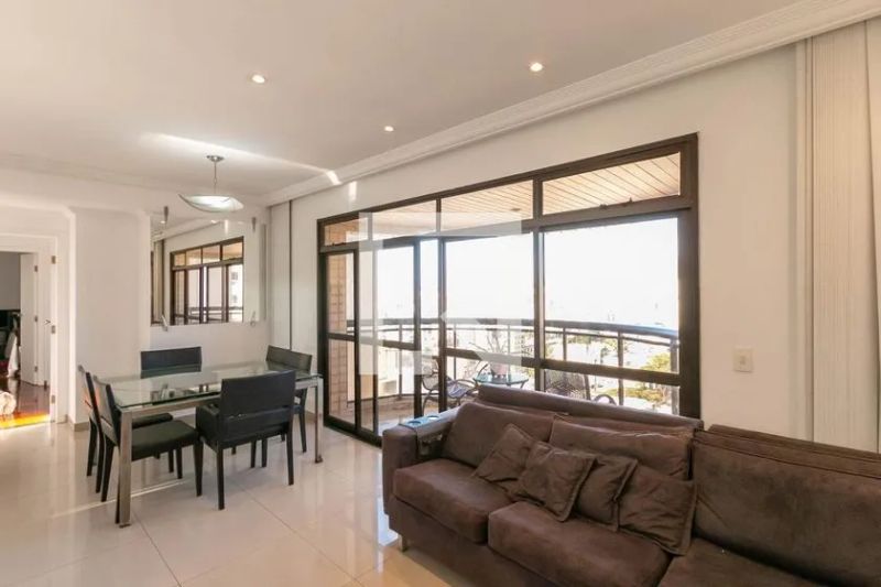 Apartamento com 4 quartos — Santo Antônio, Belo Horizonte
