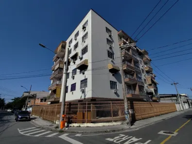 Apartamento com 2 Quartos para alugar, 70m² no Olaria, Rio de Janeiro