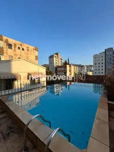 Casa com 8 Quartos para alugar, 300m² no Serra, Belo Horizonte