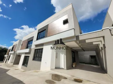 Sobrado com 3 Quartos à venda, 102m² no Pilarzinho, Curitiba