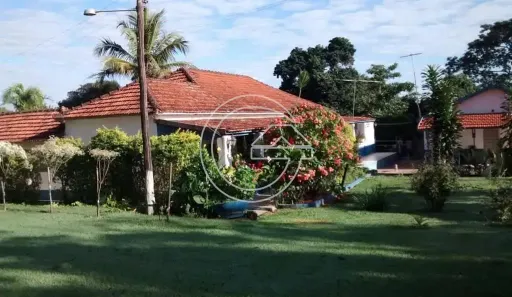 Fazenda/Sítio com 4 Quartos à venda, 242000m² no Centro, Marília