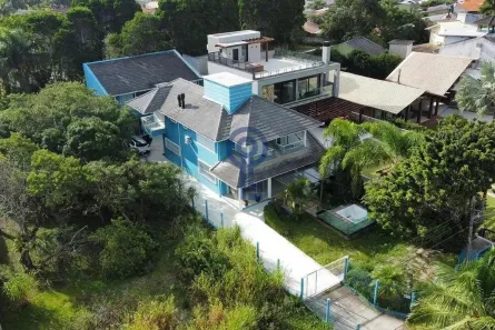 Casa com 5 Quartos para alugar, 220m² no Barra da Lagoa, Florianópolis