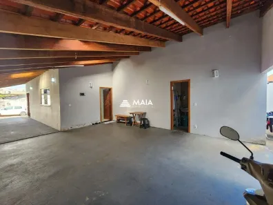 Casa com 3 Quartos à venda, 90m² no Beija-Flor, Uberaba