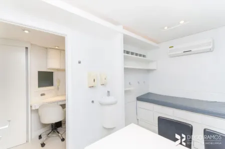 Consultório à venda, 46m² no Independência, Porto Alegre