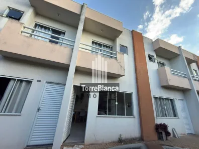 Sobrado com 2 Quartos para alugar, 55m² no Uvaranas, Ponta Grossa