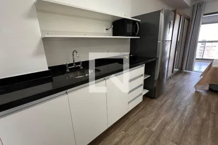 Kitnet com 1 Quarto à venda, 32m² no Jardim das Acácias, São Paulo