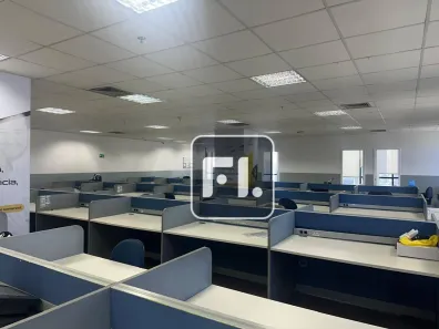 Sala Comercial para alugar, 620m² no Alphaville Industrial, Barueri