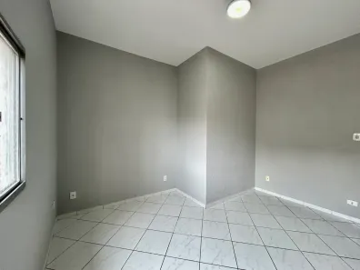 Casa com 2 Quartos para alugar, 100m² no Vila Romana, São Paulo