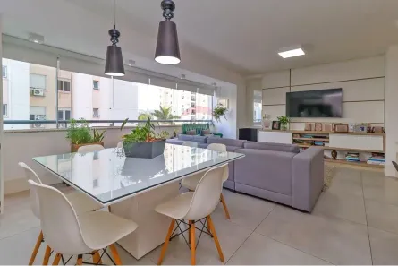Apartamento com 3 Quartos à venda, 106m² no Passo da Areia, Porto Alegre