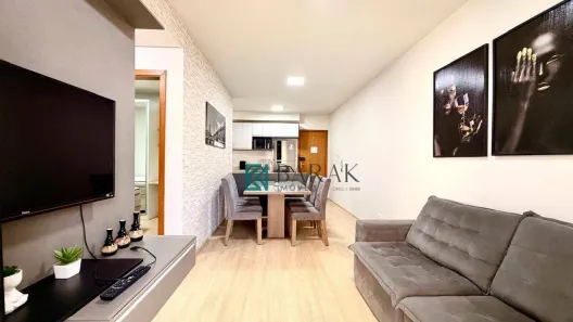 Apartamento com 2 Quartos à venda, 58m² no Vila Marumby, Maringá