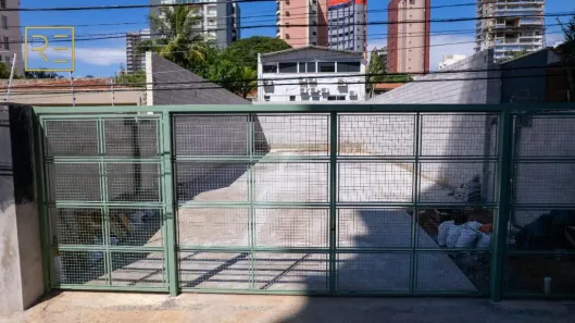 Lote/Terreno para alugar, 332m² no Cambuí, Campinas