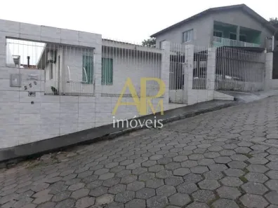 Casa com 3 Quartos à venda, 142m² no Serraria, São José