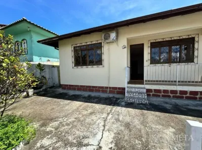 Casa com 3 Quartos à venda, 435m² no Abraão, Florianópolis