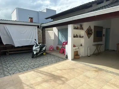 Casa com 3 Quartos à venda, 175m² no Antares, Eunápolis