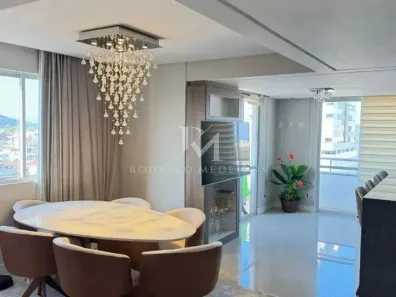 Cobertura com 3 Quartos à venda, 199m² no Centro, Palhoça